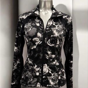 💟 GAP Active Black and White Rose Jacket